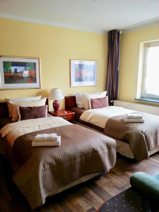 Ingrids Ferienwohnung Mit Balkon In Thiede Naehe See Зальцгиттер Экстерьер фото